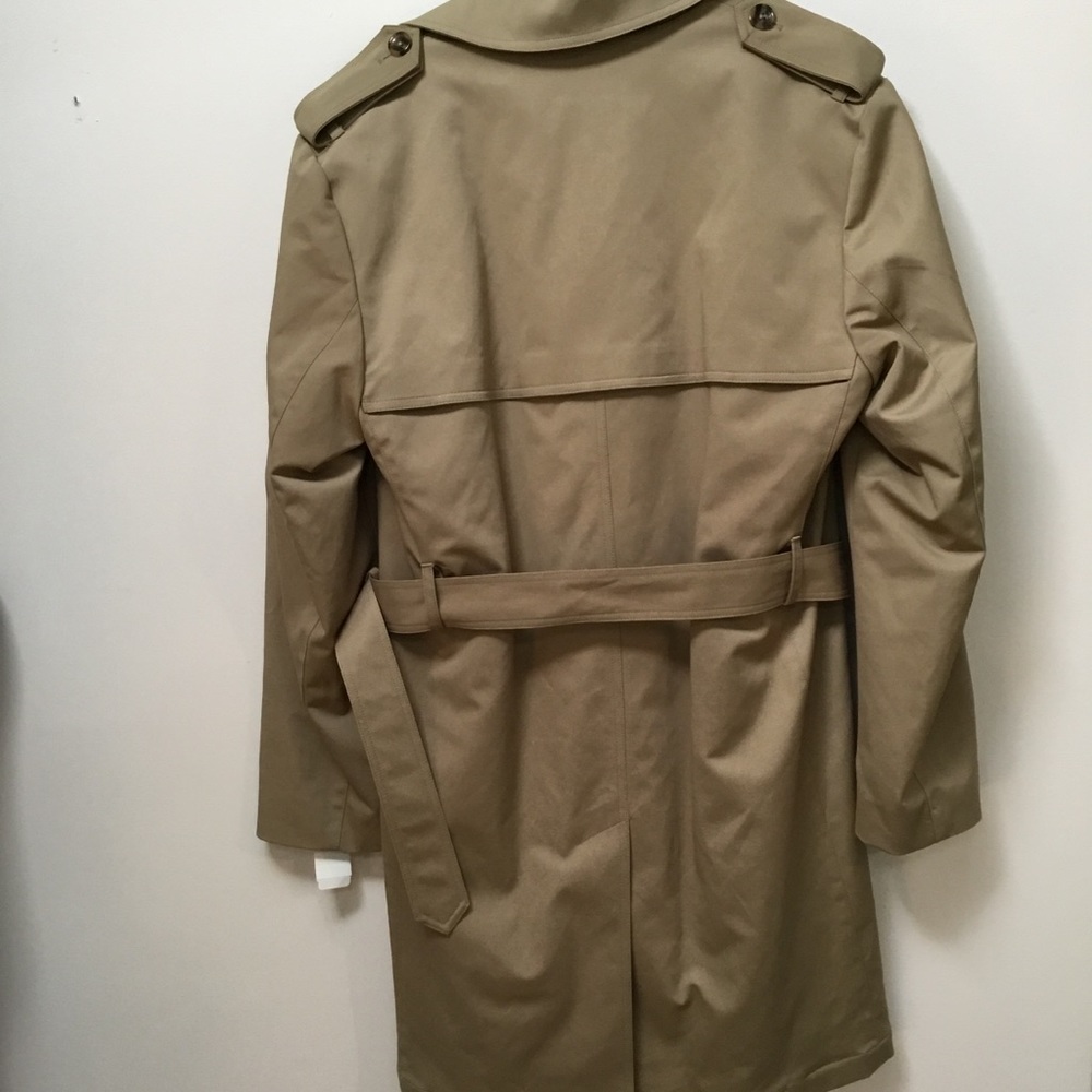 NWT $595 Joseph A Bank trench coat. - Picture 5 of 11